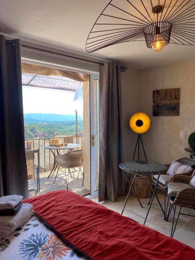 Maison d'hôtes Une hirondelle en Provence Roussillon en Isere Exterior foto